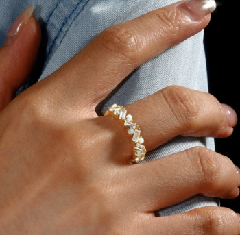 Why Opal Wedding Band Rings Are Trending in Modern Bridal Jewelry