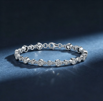 Oval and Round Tennis Bracelet: Where Classic Sparkle Meets Modern Elegance