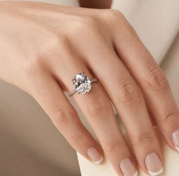 Moissanite Oval Engagement Rings: Brilliant Style with a Modern Point of View